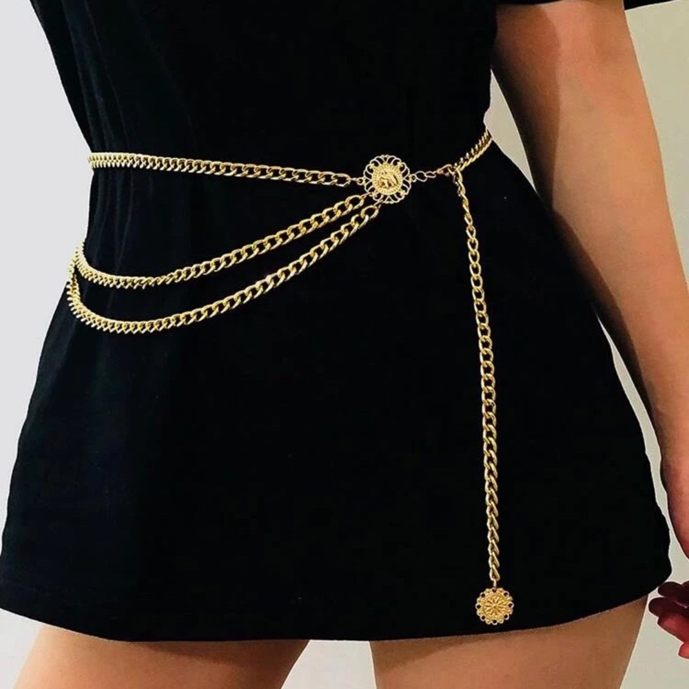 SHEIN-Hollow Round Flower Decor Asymmetrical Waist Chain